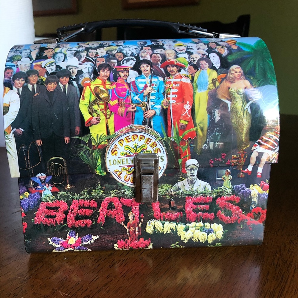 Vintage Style Sergeant Peppers Tin Lunchbox